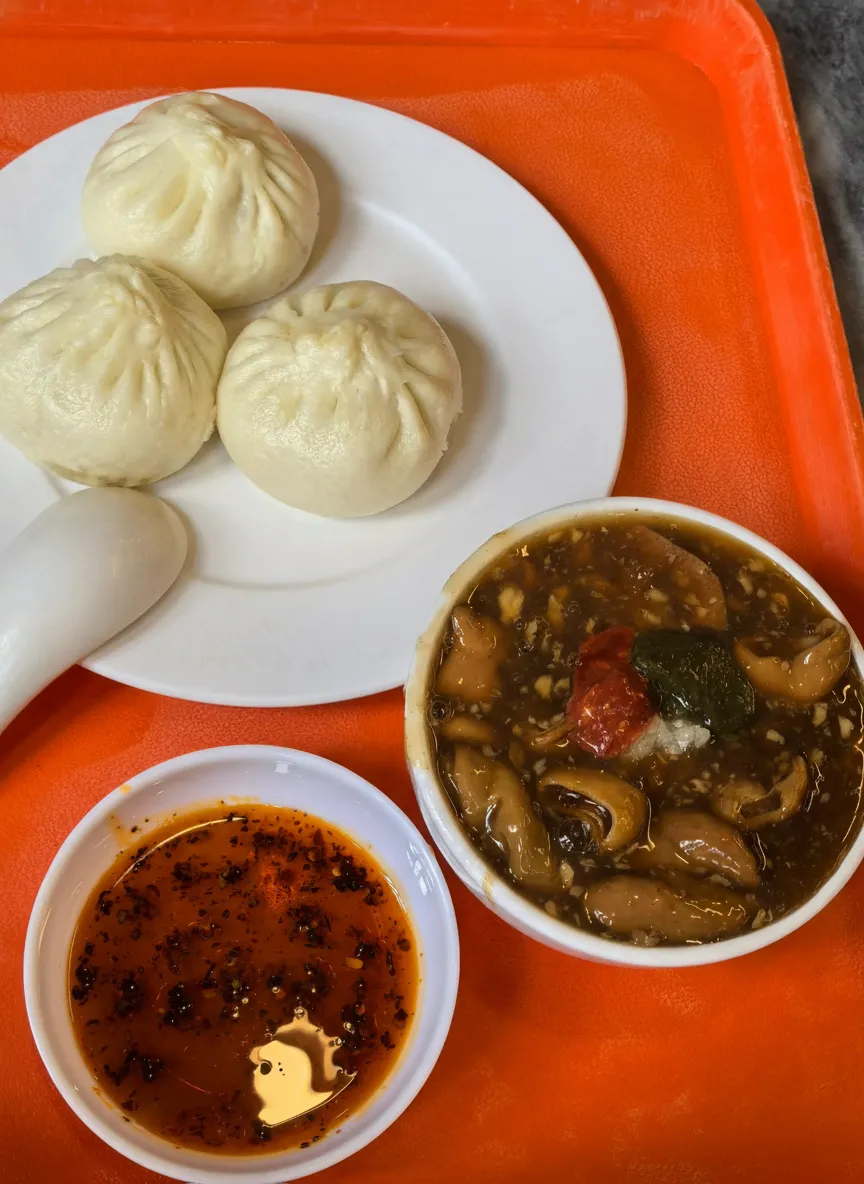 Stewed liver and intestine (chao gan)