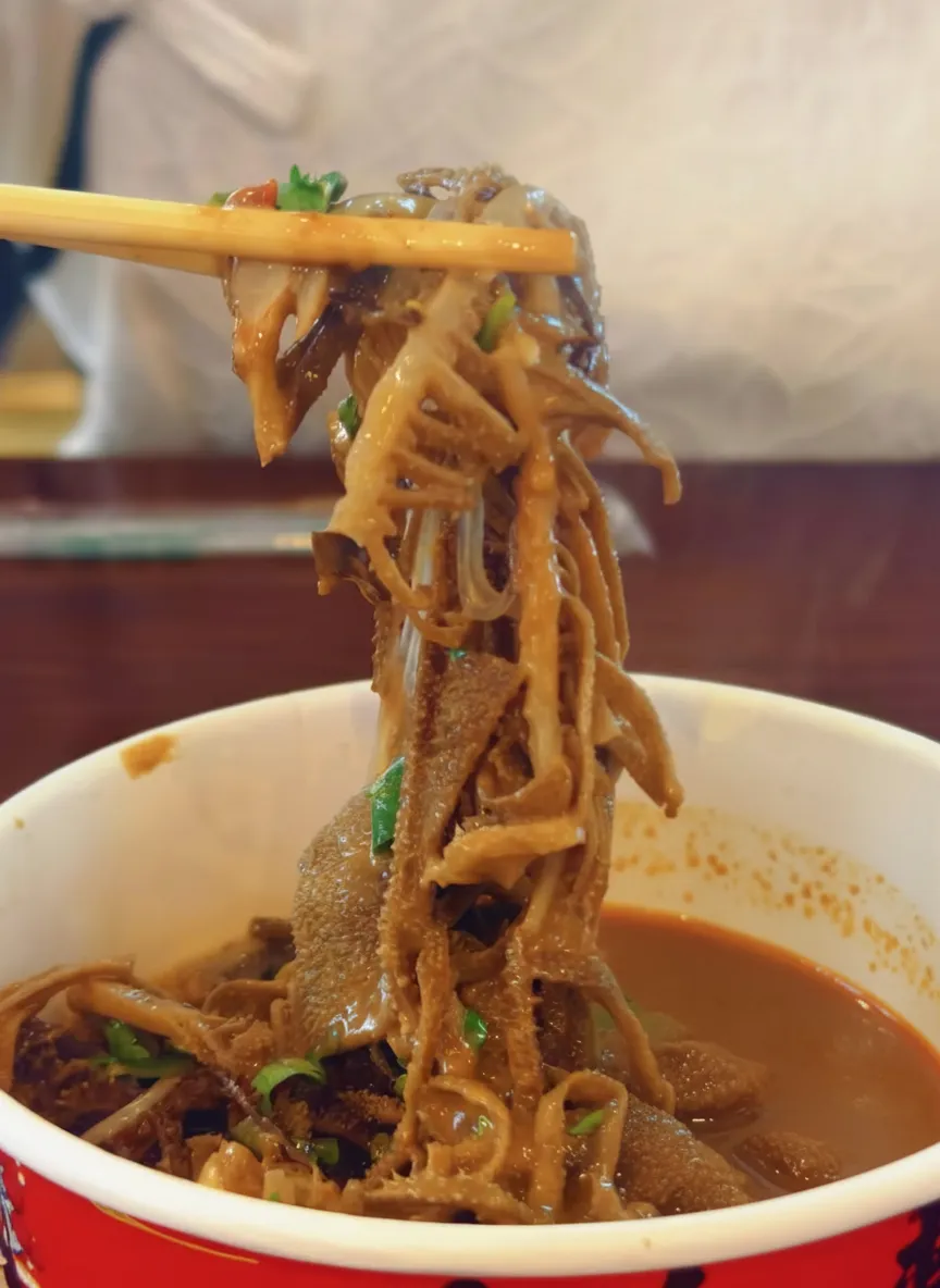 Bao du platter with dipping sauce